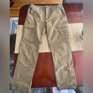 American Eagle Outfitters Men's Khaki Cargo Pants